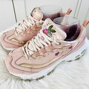 Skechers D'Lites Spring Bloom Pink Floral Embroidered Sneakers Memory Foam 6.5